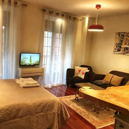 Apartment Reino De Asturias, Wifi, Vut155 Oviedo