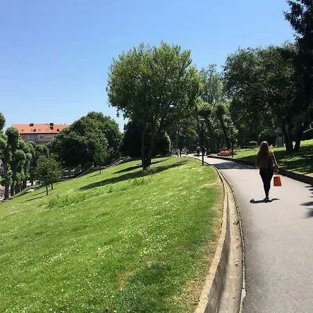 Reino De Asturias, Wifi, Vut155 Daire